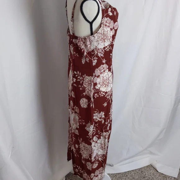 🆕 FLORAL Cowl Neck Burgundy Dress with Back Slit / Medium - Picture 5 of 8